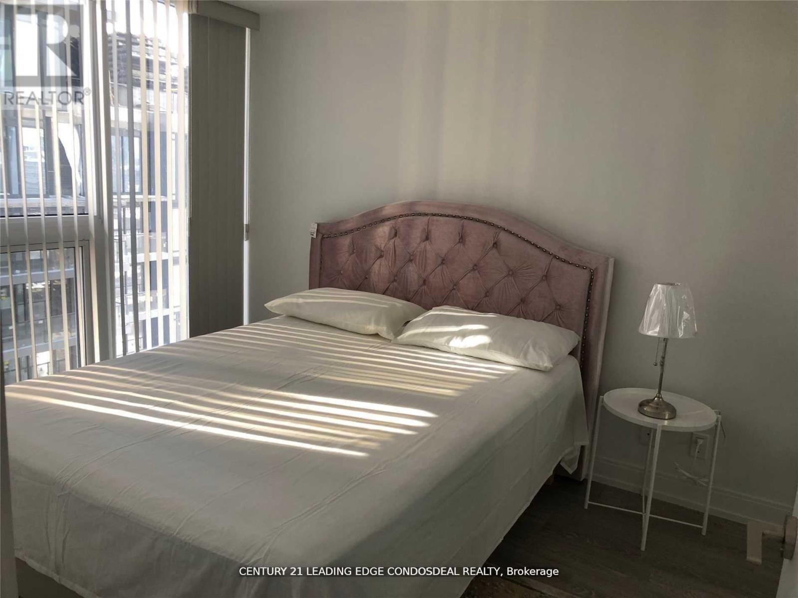 2012 - 181 Dundas Street E, Toronto, ON - Indoor Photo Showing Bedroom