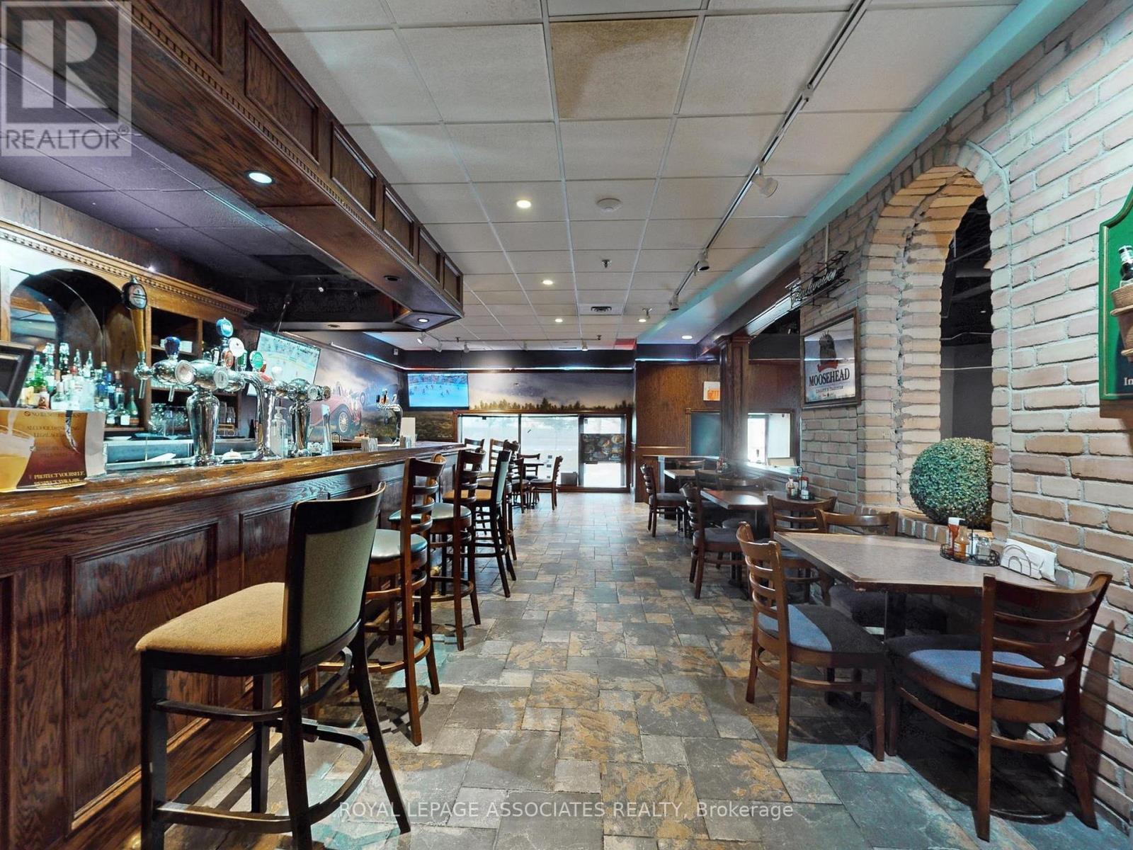 13,14,15 - 2 Steinway Boulevard, Toronto, ON