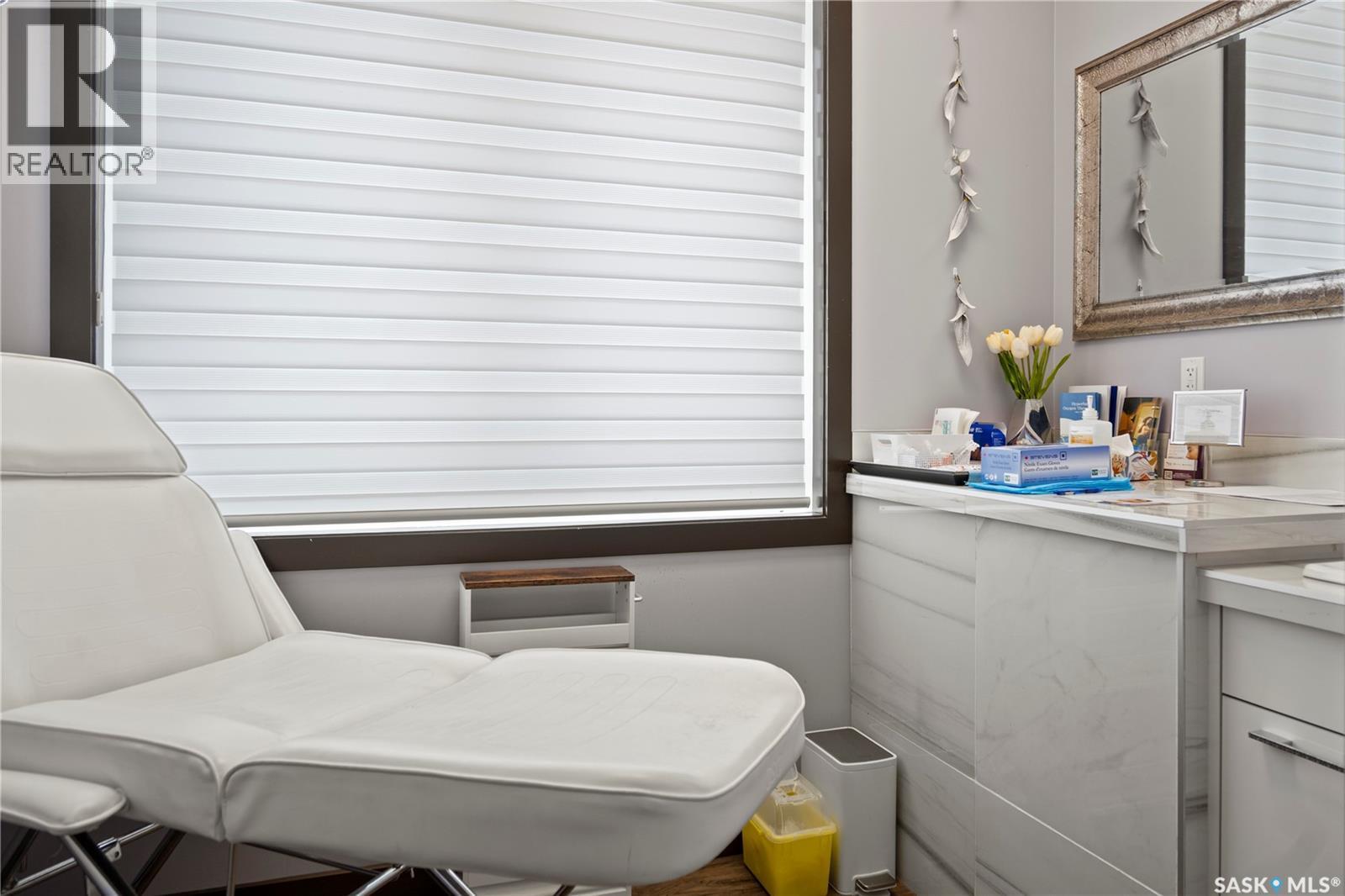 394 University Park Drive, Regina, SK