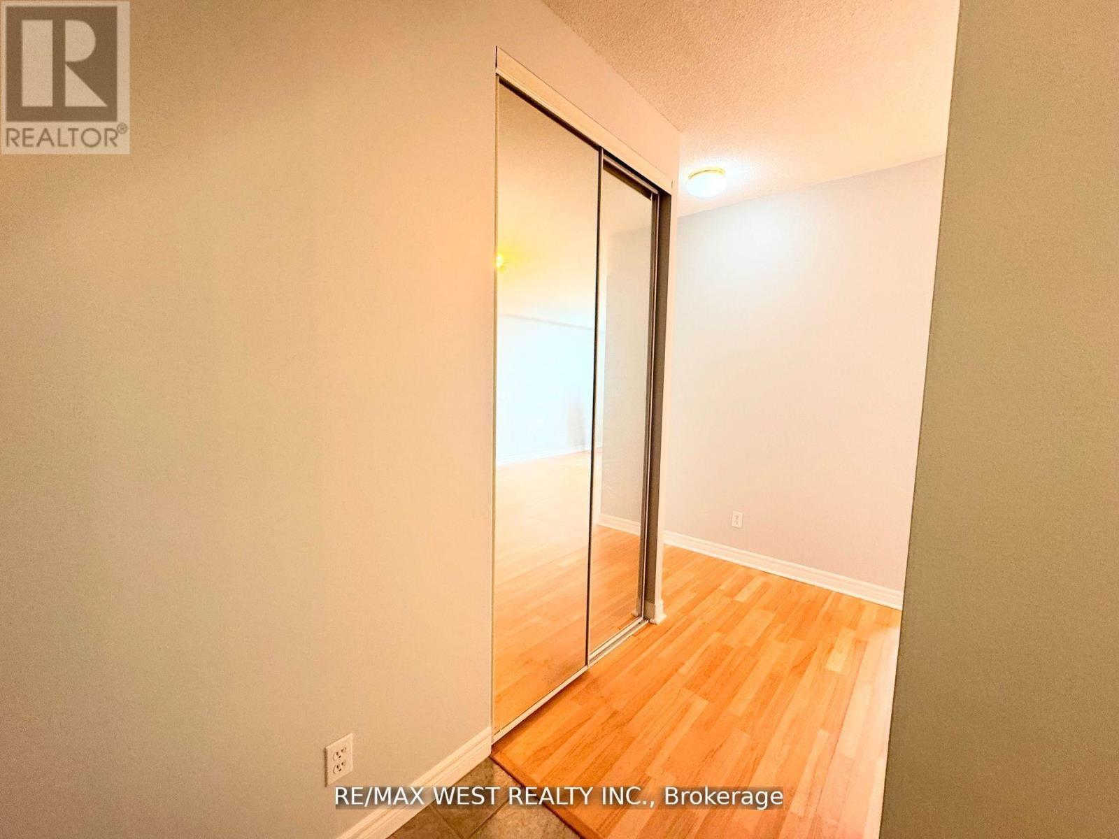 Ph7 - 1700 Eglinton Avenue E, Toronto, ON - Indoor Photo Showing Other Room
