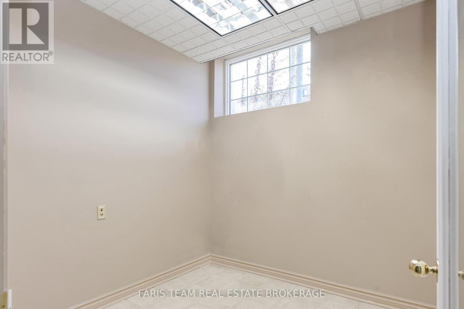 531 King Street, Midland, ON