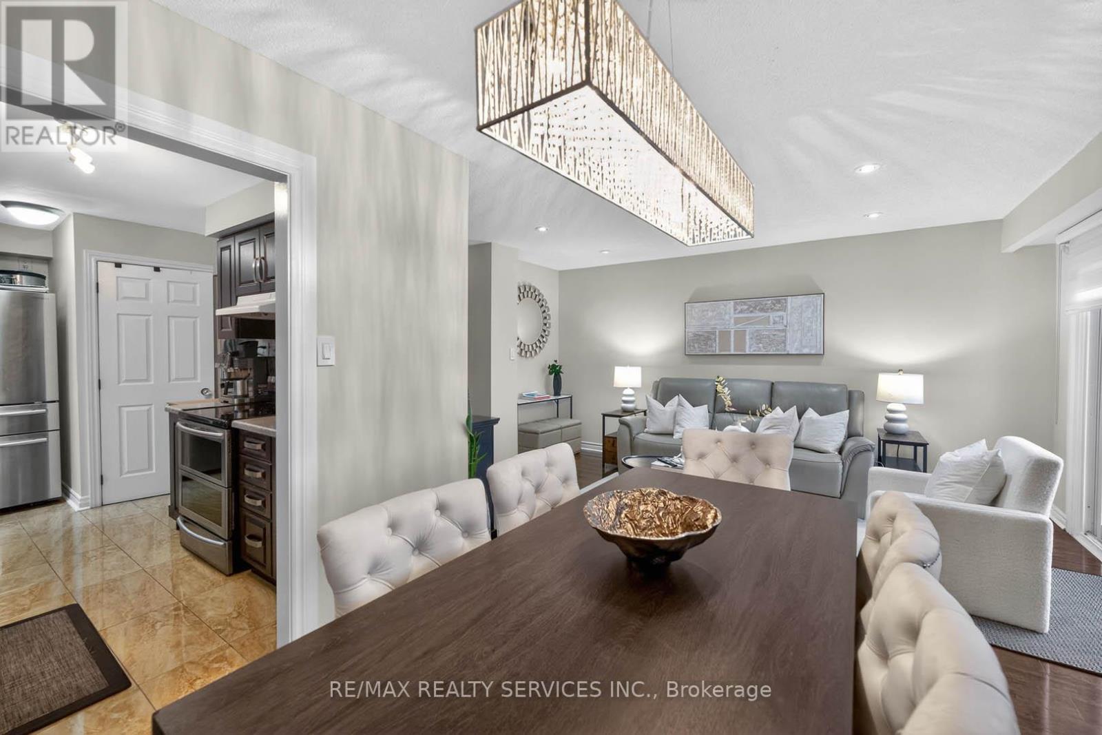 85 Bruce Beer Drive, Brampton, ON - Indoor