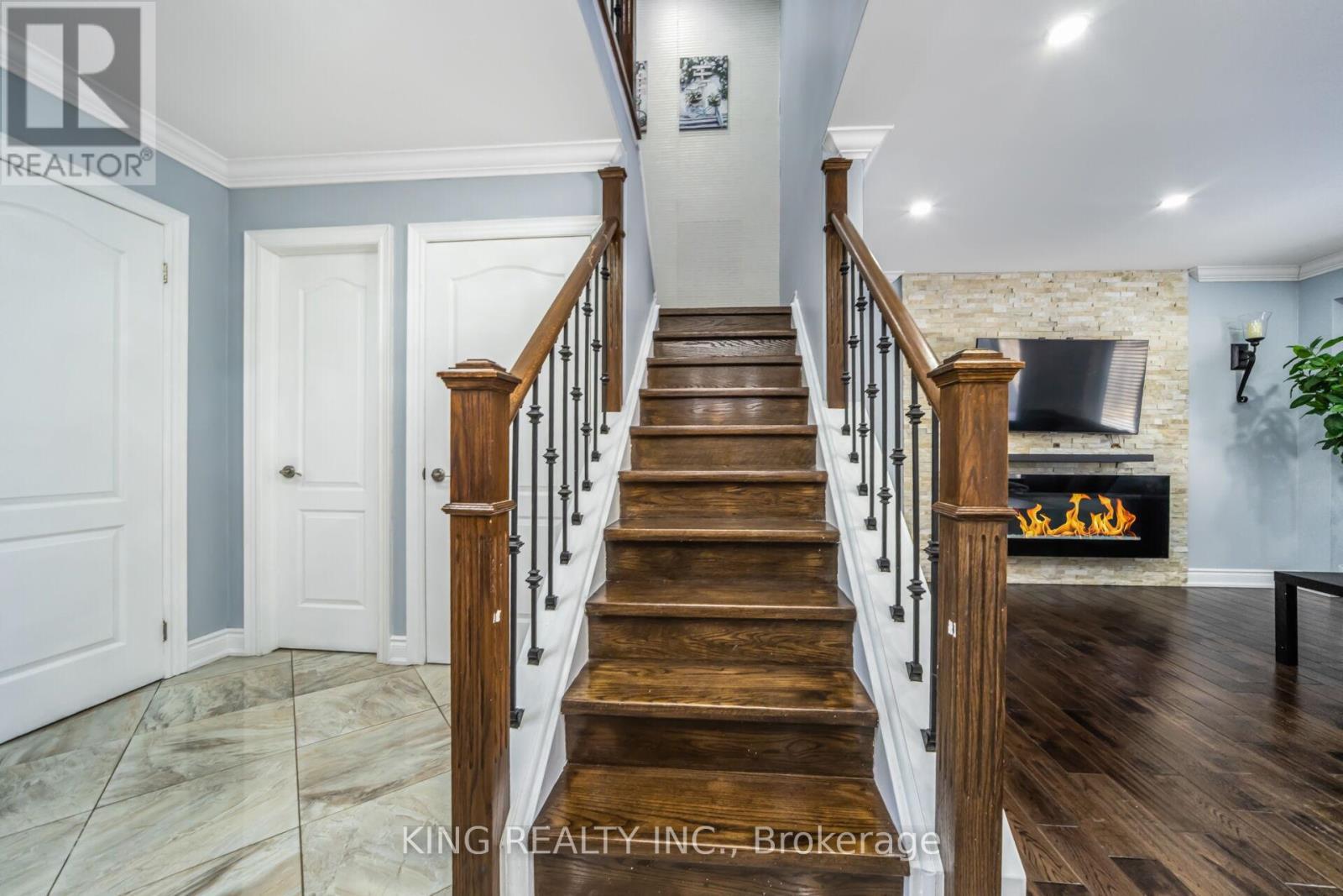 3 Nottawasaga Crescent, Brampton, ON - Indoor Photo Showing Other Room