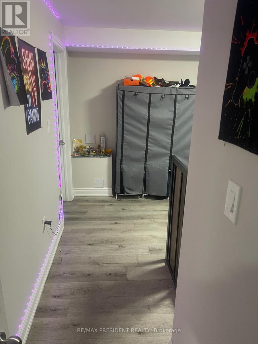 Lower Unit - 46 Old Cleeve Crescent, Brampton, ON - Indoor Photo Showing Other Room