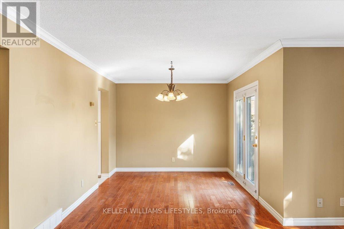 26 - 1845 Aldersbrook Road, London North (North F), ON - Indoor Photo Showing Other Room