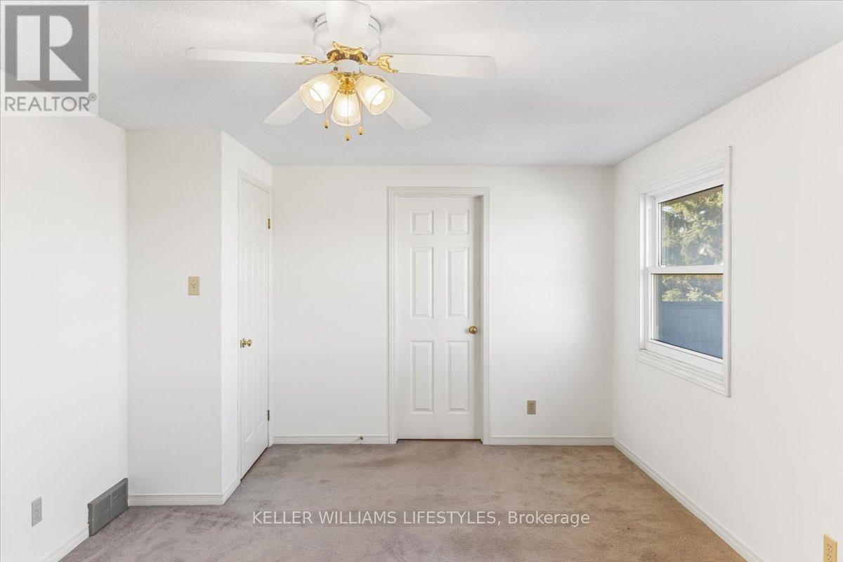 26 - 1845 Aldersbrook Road, London North (North F), ON - Indoor Photo Showing Other Room