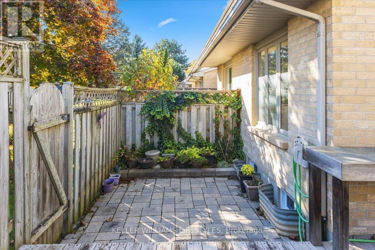 26 - 1845 Aldersbrook Road, London North (North F), ON - Outdoor With Exterior