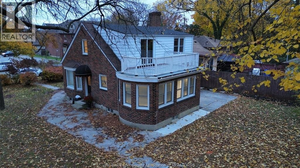 909 Monmouth, Windsor, ON - Outdoor