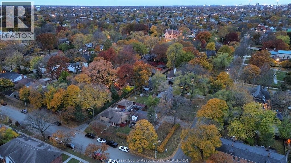 909 Monmouth, Windsor, ON - Outdoor With View
