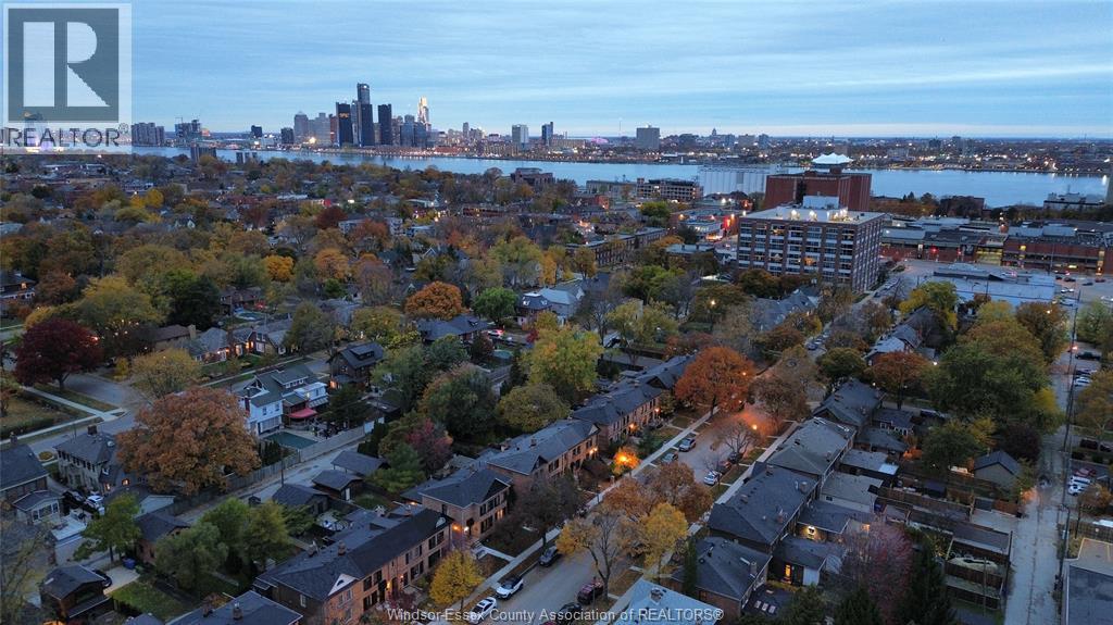 909 Monmouth, Windsor, ON - Outdoor With View