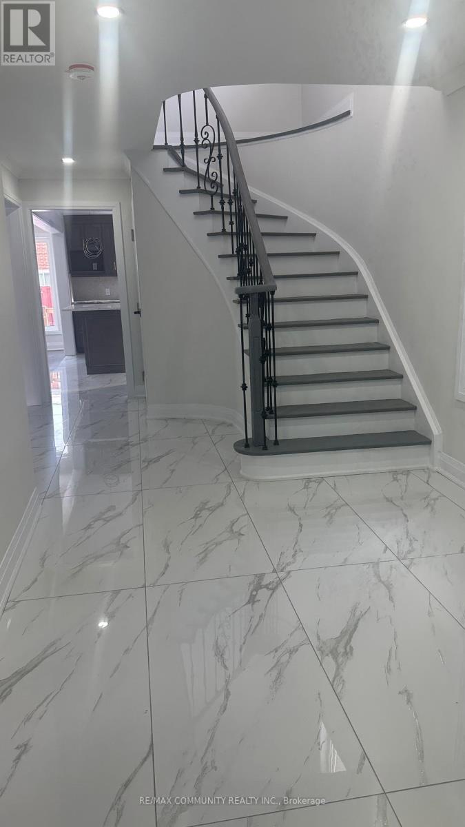 67 Conley Street, Vaughan, ON - Indoor Photo Showing Other Room