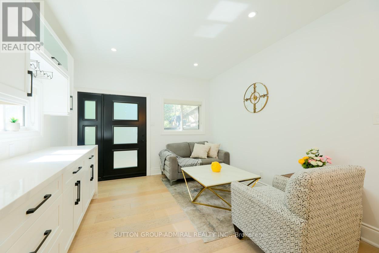 Main & 2Nd - 70 Carlaw Avenue, Toronto, ON - Indoor