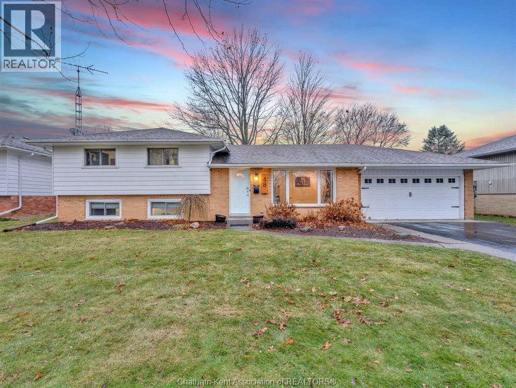 48 Alpine Avenue, Chatham, ON - Outdoor With Facade