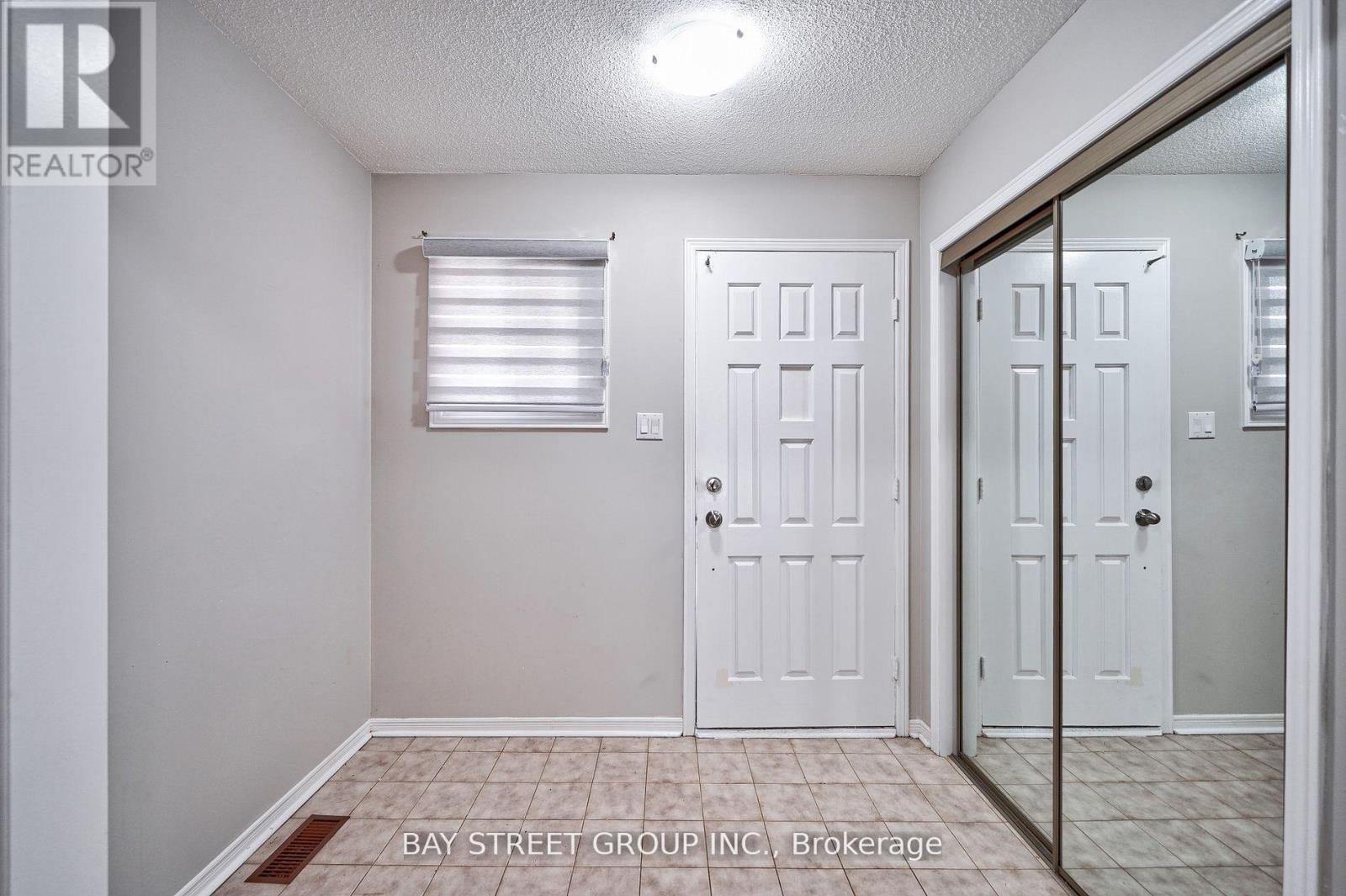 65 Michener Crescent, Markham, ON - Indoor Photo Showing Other Room