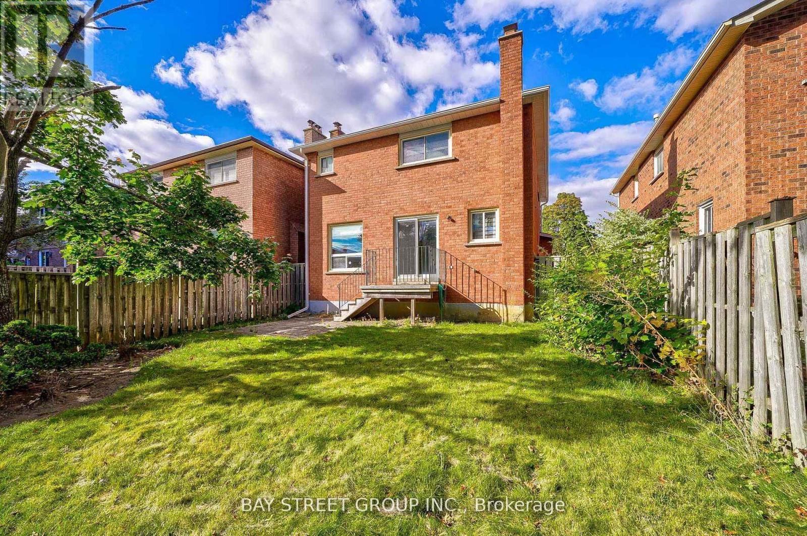 65 Michener Crescent, Markham, ON - Outdoor