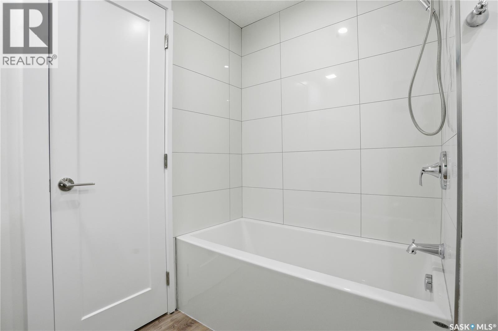 60 1035 Boychuk Drive, Saskatoon, SK