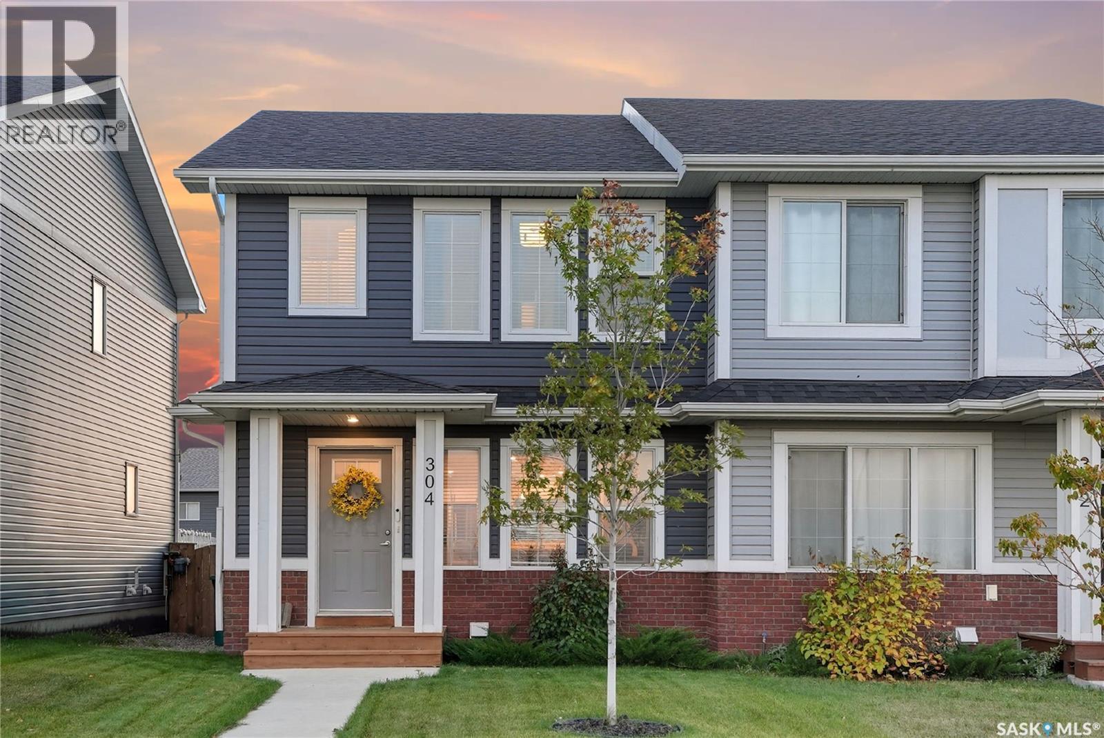 304 Mcormond Drive, Saskatoon, SK - Outdoor With Facade