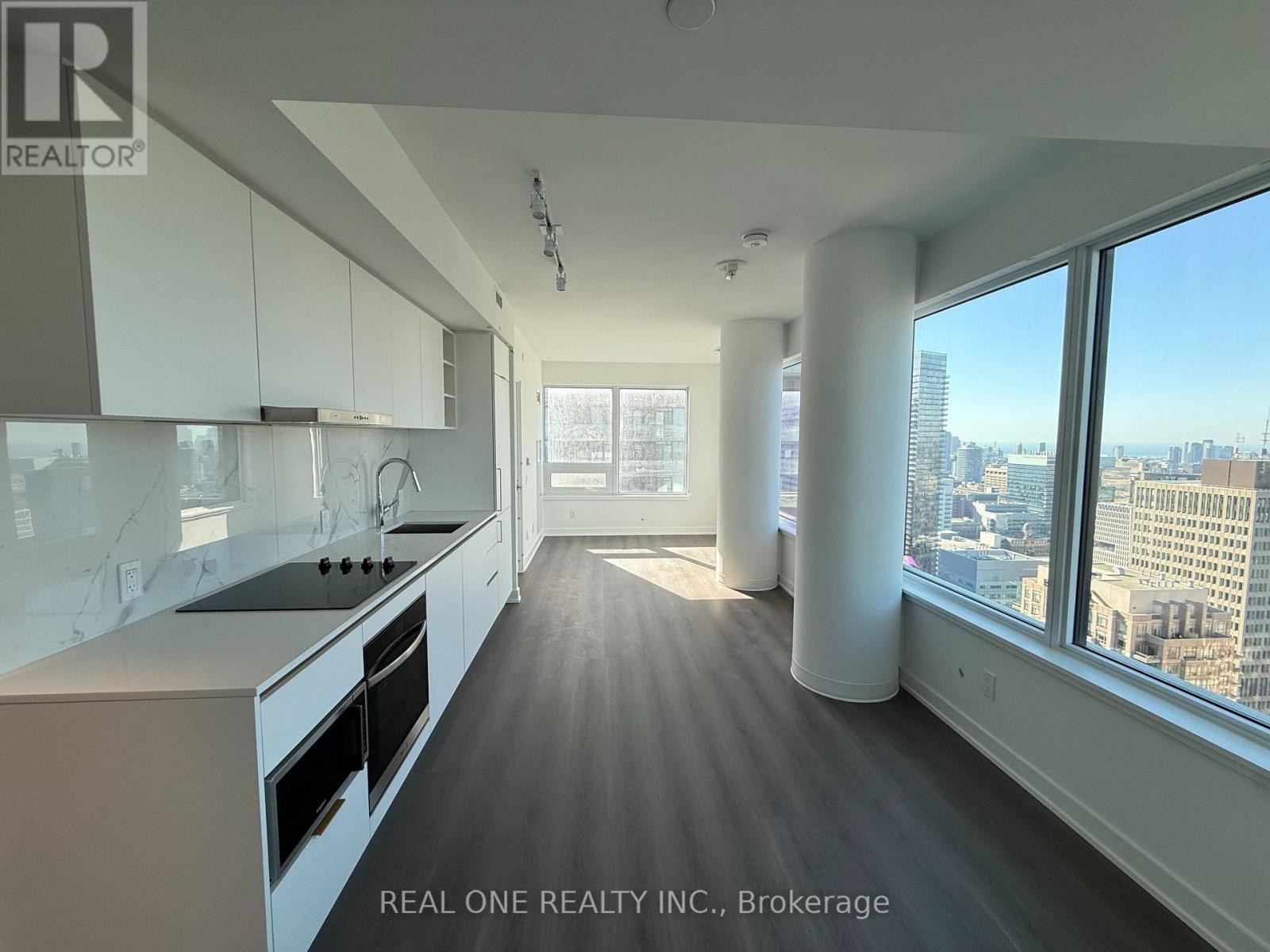 4316 - 8 Wellesley Street W, Toronto, ON - Indoor Photo Showing Kitchen With Upgraded Kitchen