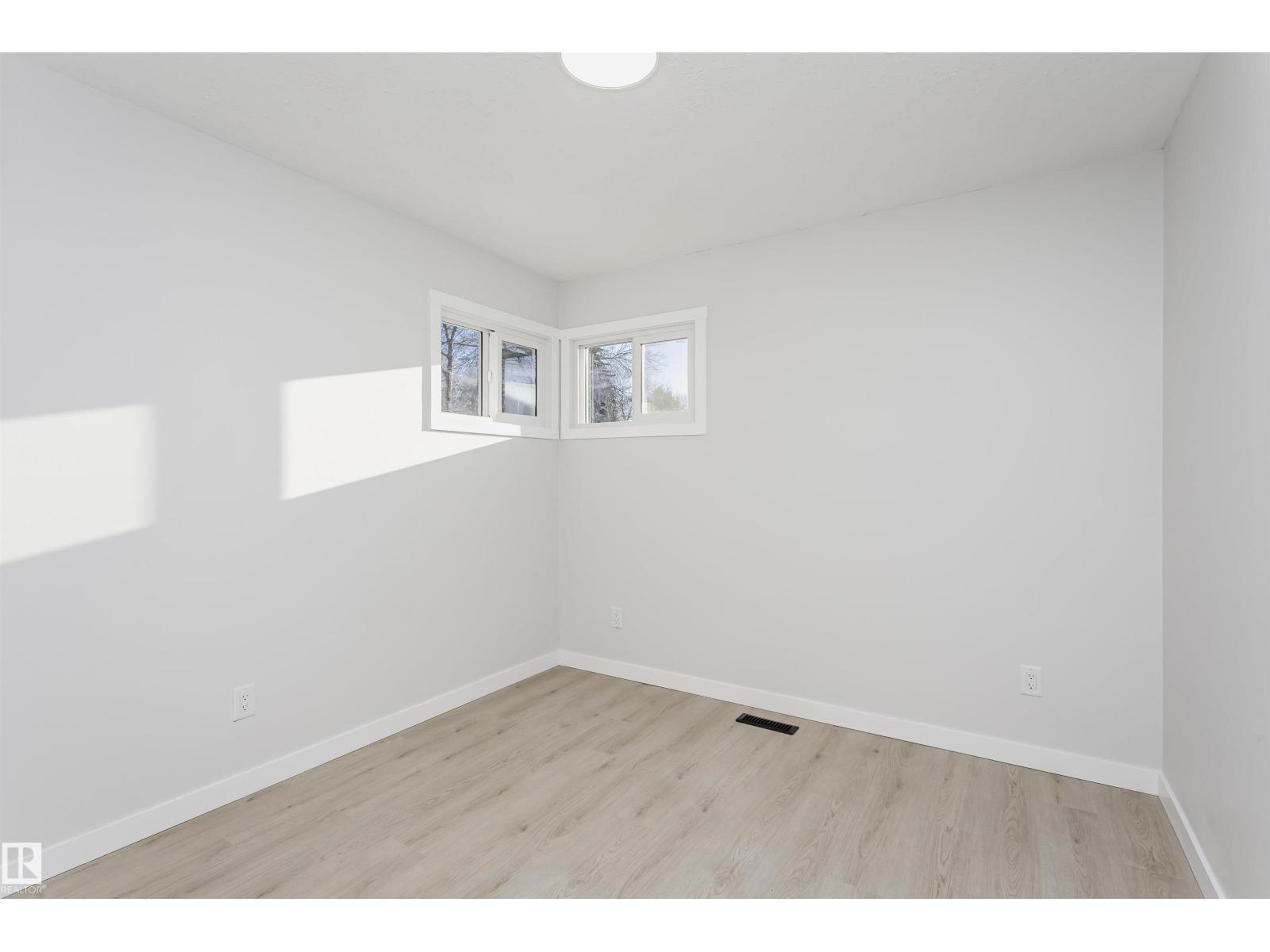 67 Lambert Cr, St. Albert, AB - Indoor Photo Showing Other Room