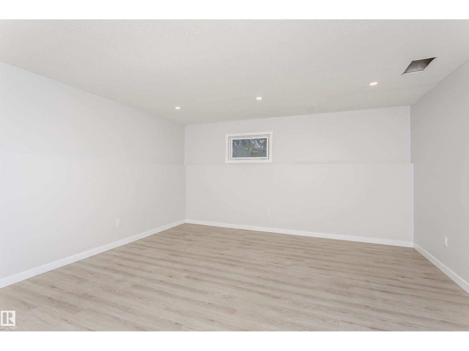 67 Lambert Cr, St. Albert, AB - Indoor Photo Showing Other Room