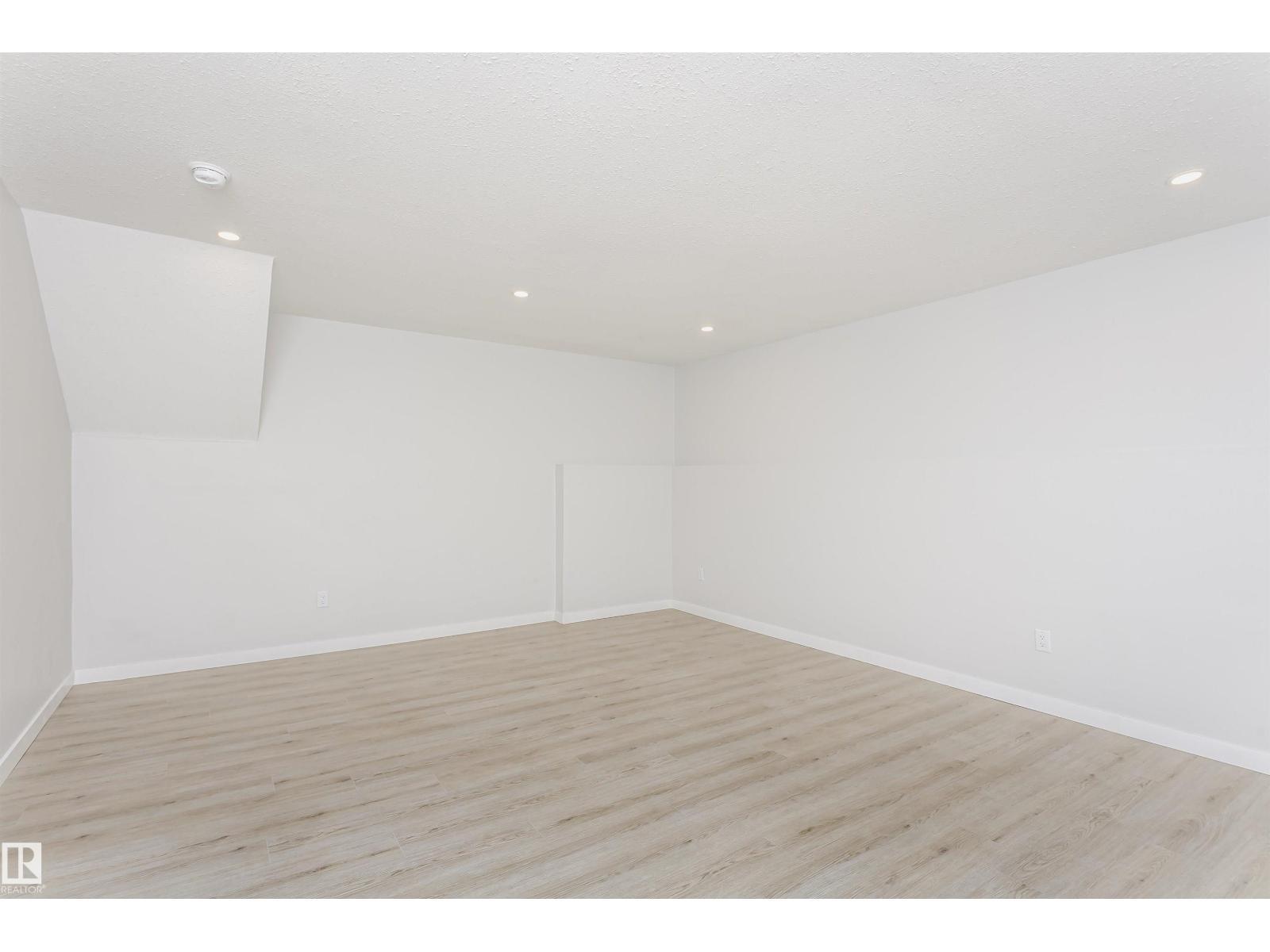 67 Lambert Cr, St. Albert, AB - Indoor Photo Showing Other Room