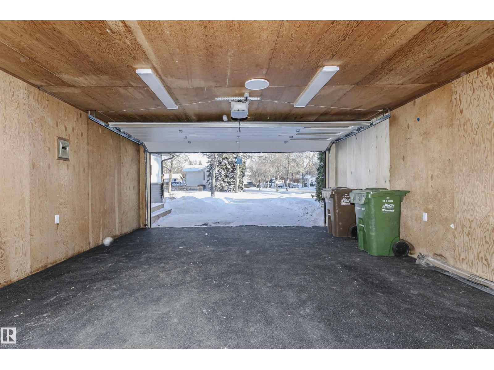 67 Lambert Cr, St. Albert, AB - Indoor