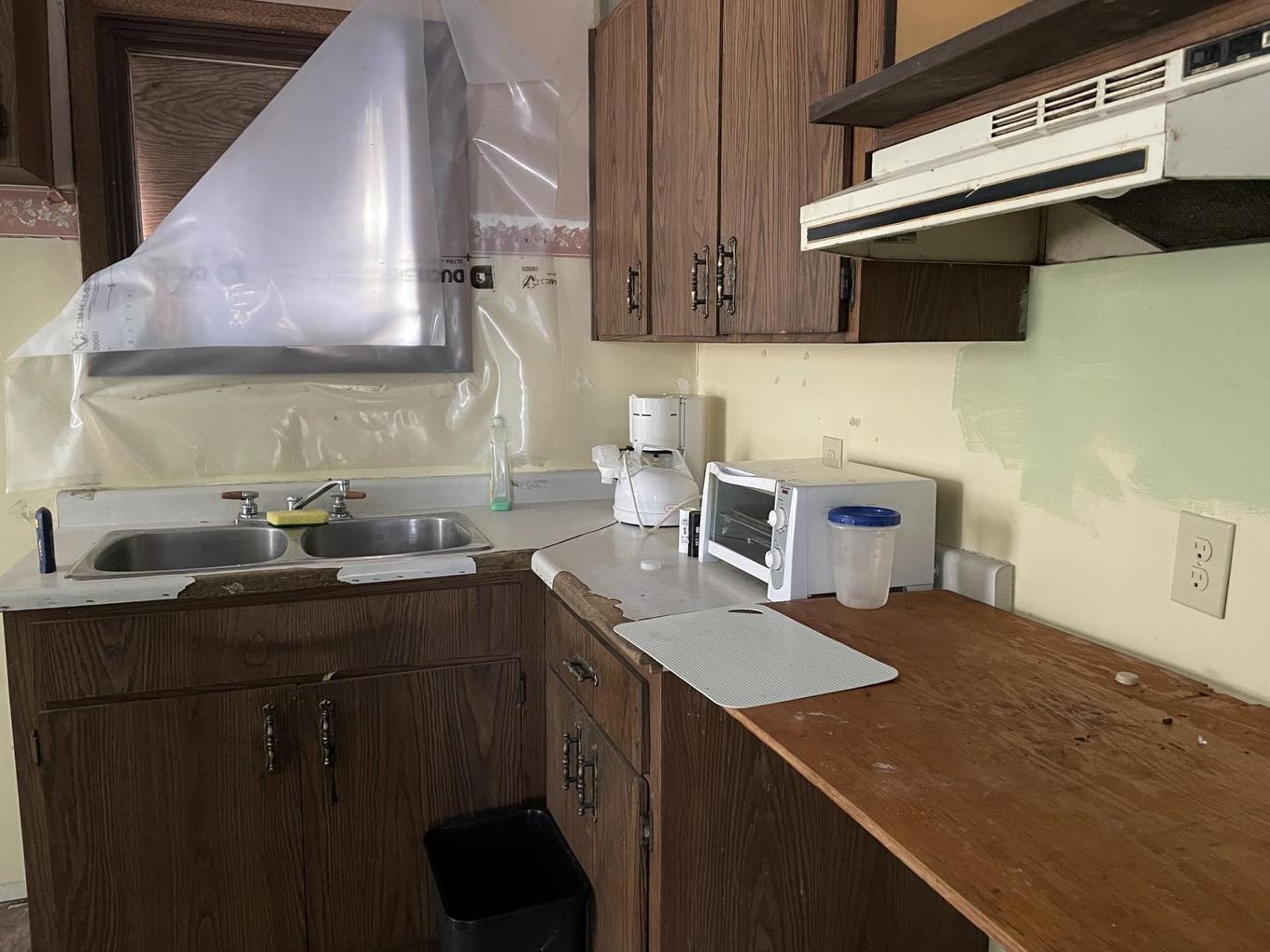 168 North Road, Upsala, ON - Indoor Photo Showing Kitchen With Double Sink