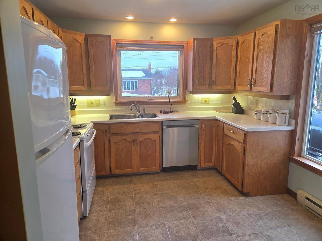 3 Fletcher Drive, Amherst, NS