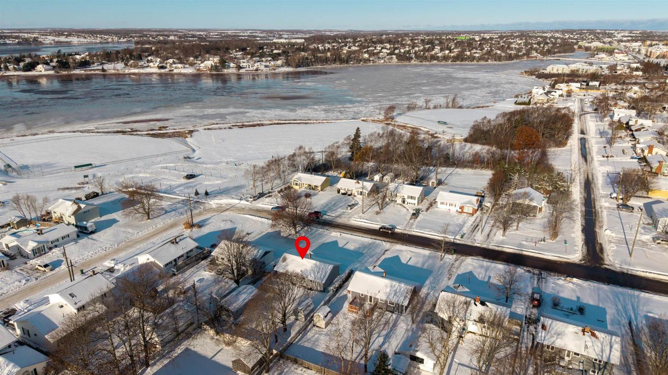 306 North Queen Elizabeth Drive, Charlottetown, PE