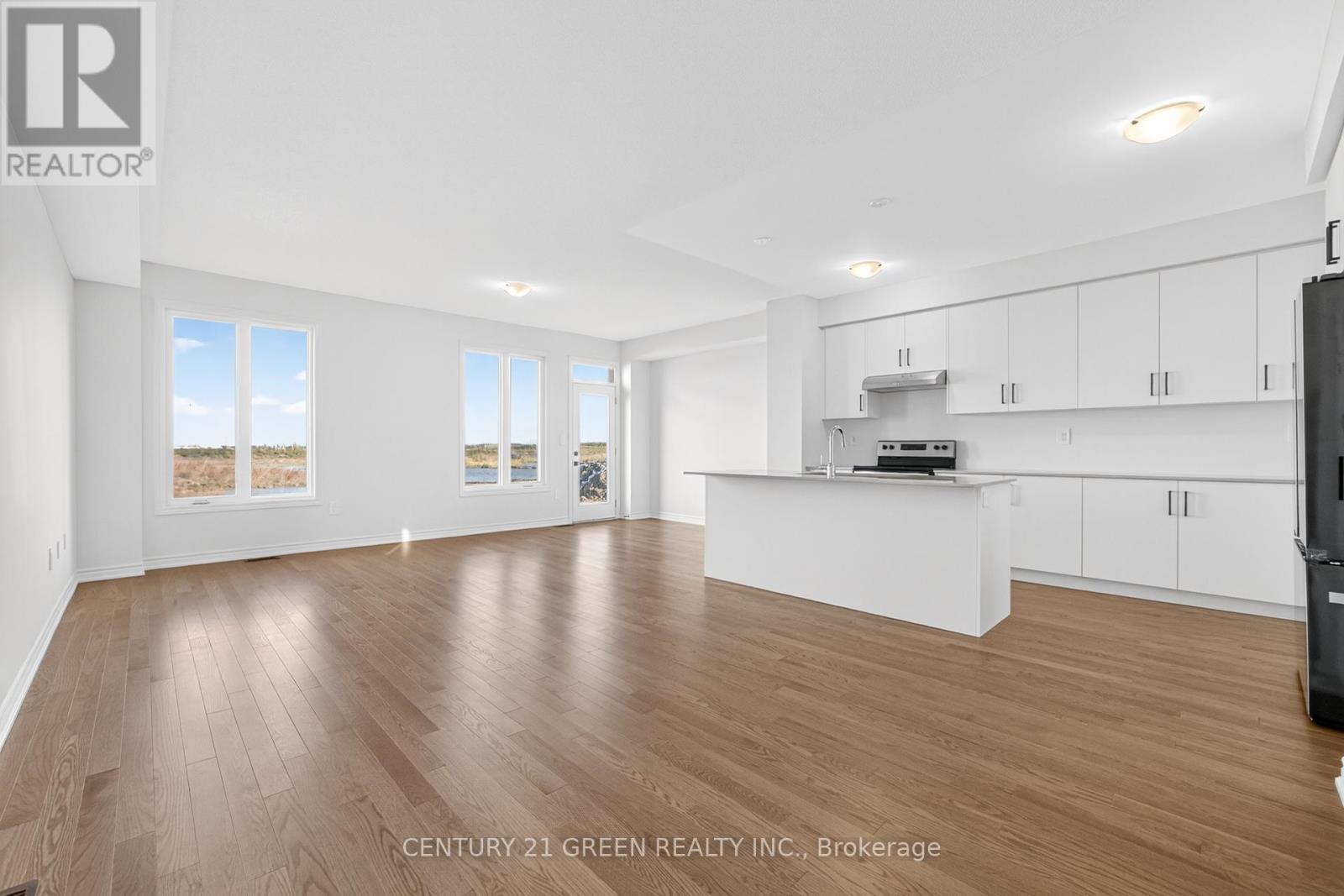 1473 Savoline Boulevard, Milton, ON - Indoor Photo Showing Kitchen