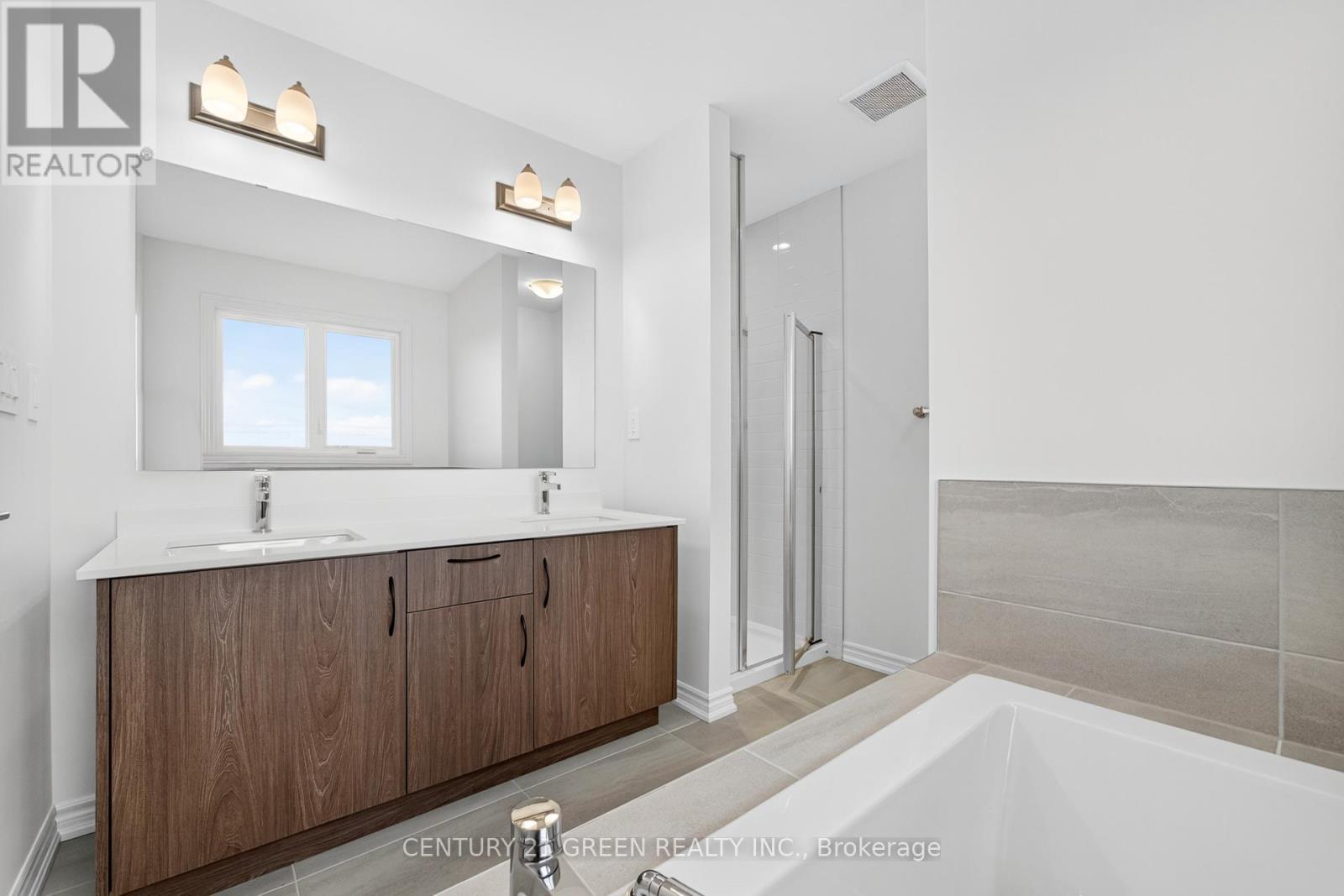 1473 Savoline Boulevard, Milton, ON - Indoor Photo Showing Bathroom
