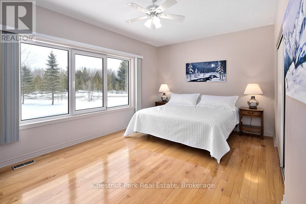 189 Point Road, Grey Highlands, ON - Indoor Photo Showing Bedroom