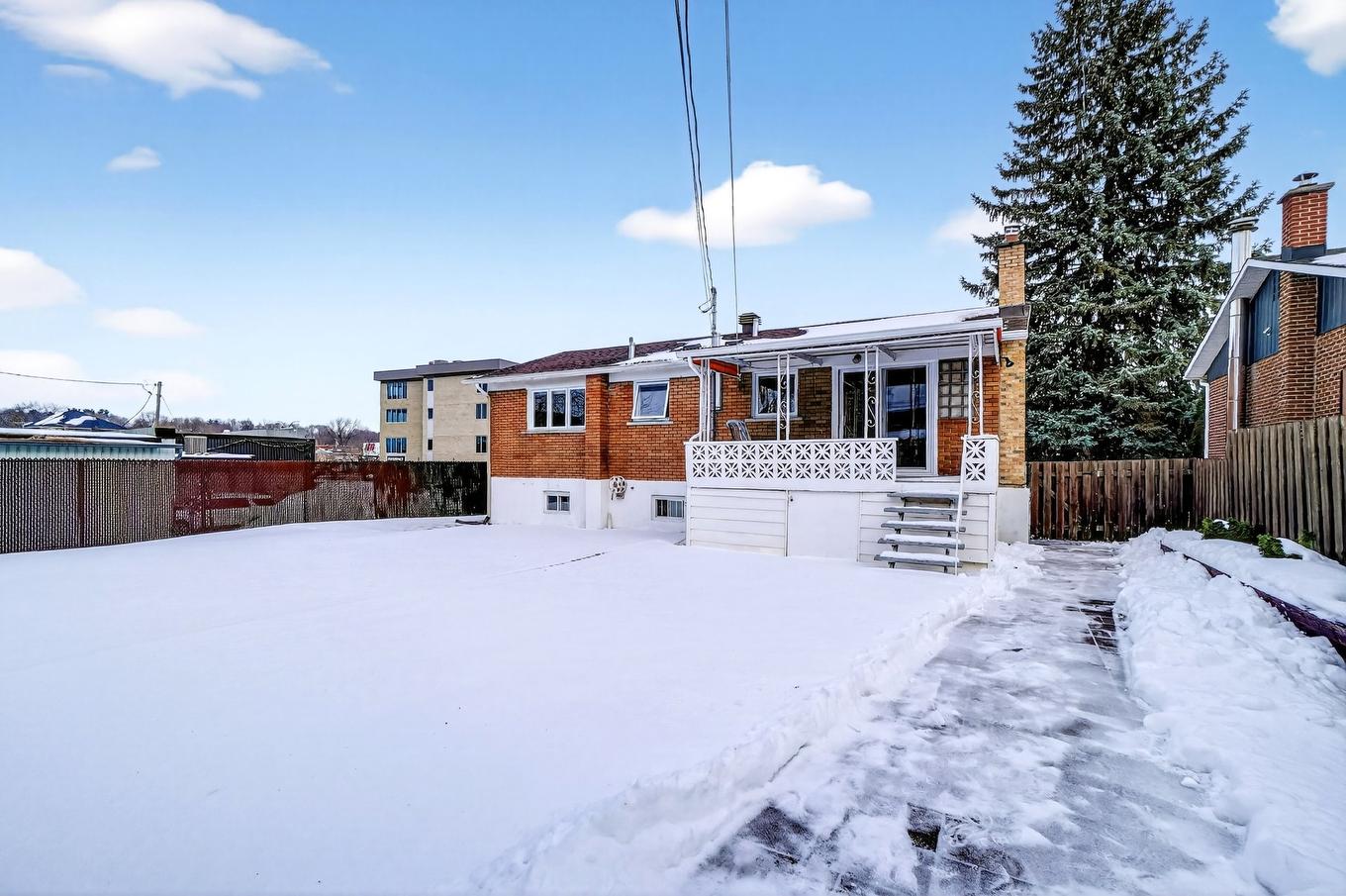 Face arrière - 918 Rue Ouimet, Terrebonne (Terrebonne), QC - Outdoor