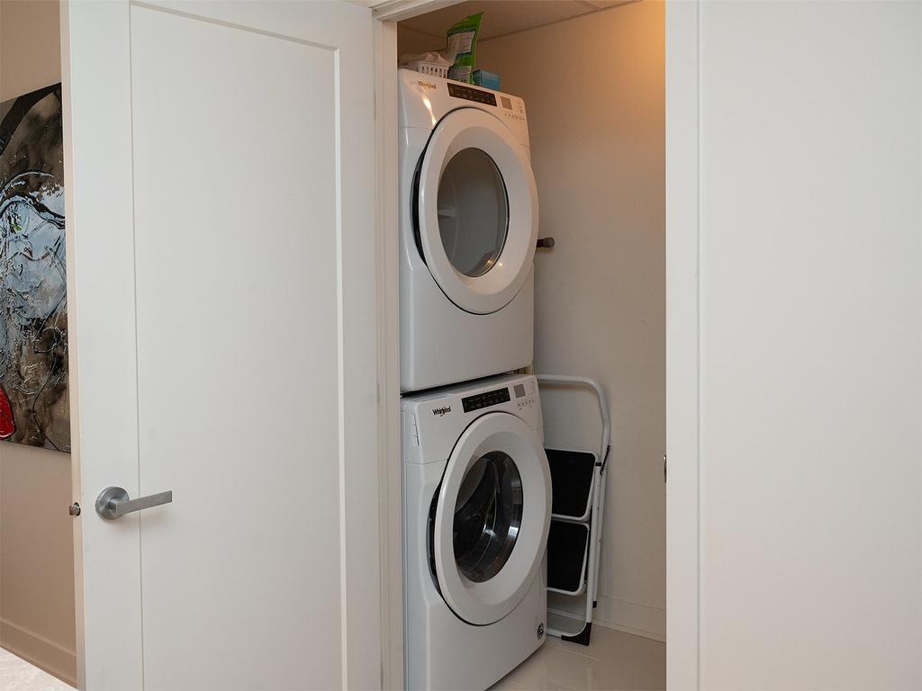 Laundry room - 402-151 Rue De La Rotonde, Montréal (Verdun/Île-Des-Soeurs), QC - Indoor Photo Showing Laundry Room