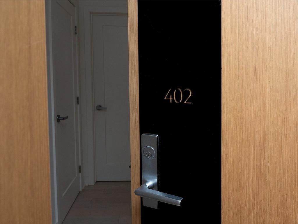 Hall - 402-151 Rue De La Rotonde, Montréal (Verdun/Île-Des-Soeurs), QC - Indoor Photo Showing Other Room