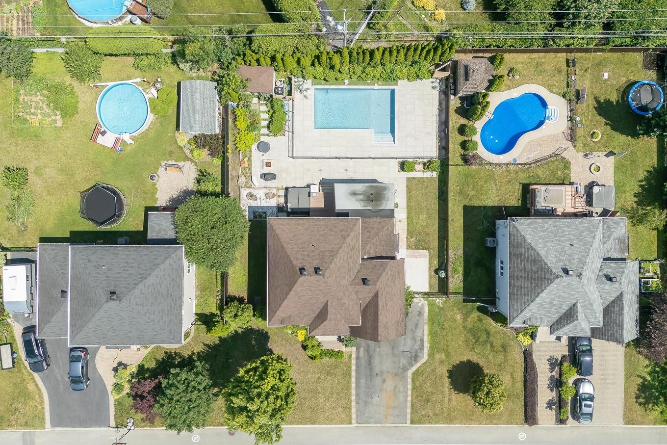 Aerial photo - 111 Rue Jean-Paul-Lemieux, Notre-Dame-De-L'Île-Perrot, QC - Outdoor With Above Ground Pool With View