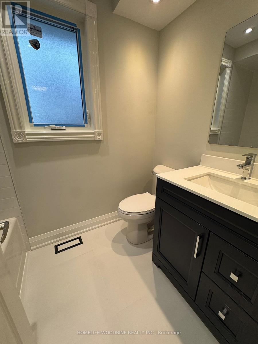 Main - 29 Habitant Drive, Toronto, ON - Indoor Photo Showing Bathroom