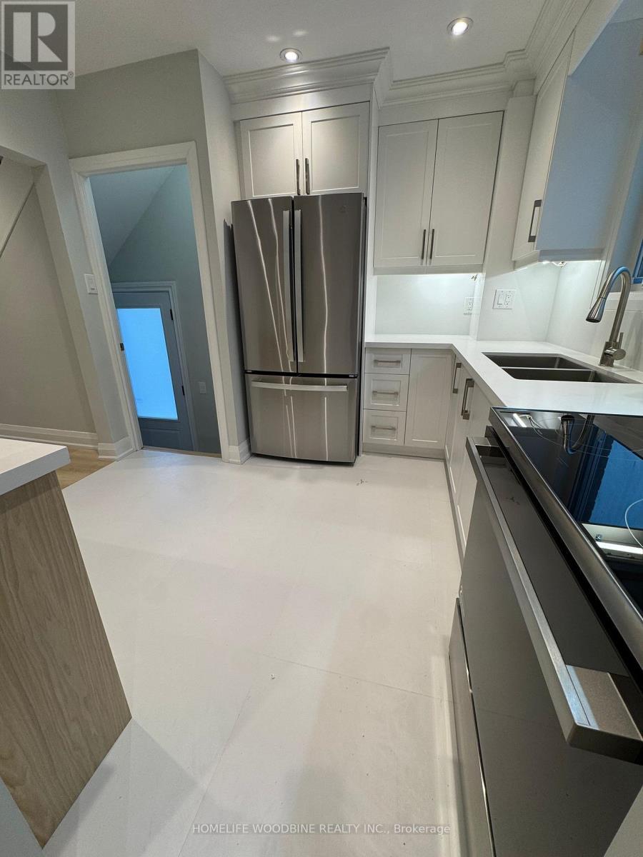 Main - 29 Habitant Drive, Toronto, ON - Indoor Photo Showing Kitchen With Double Sink