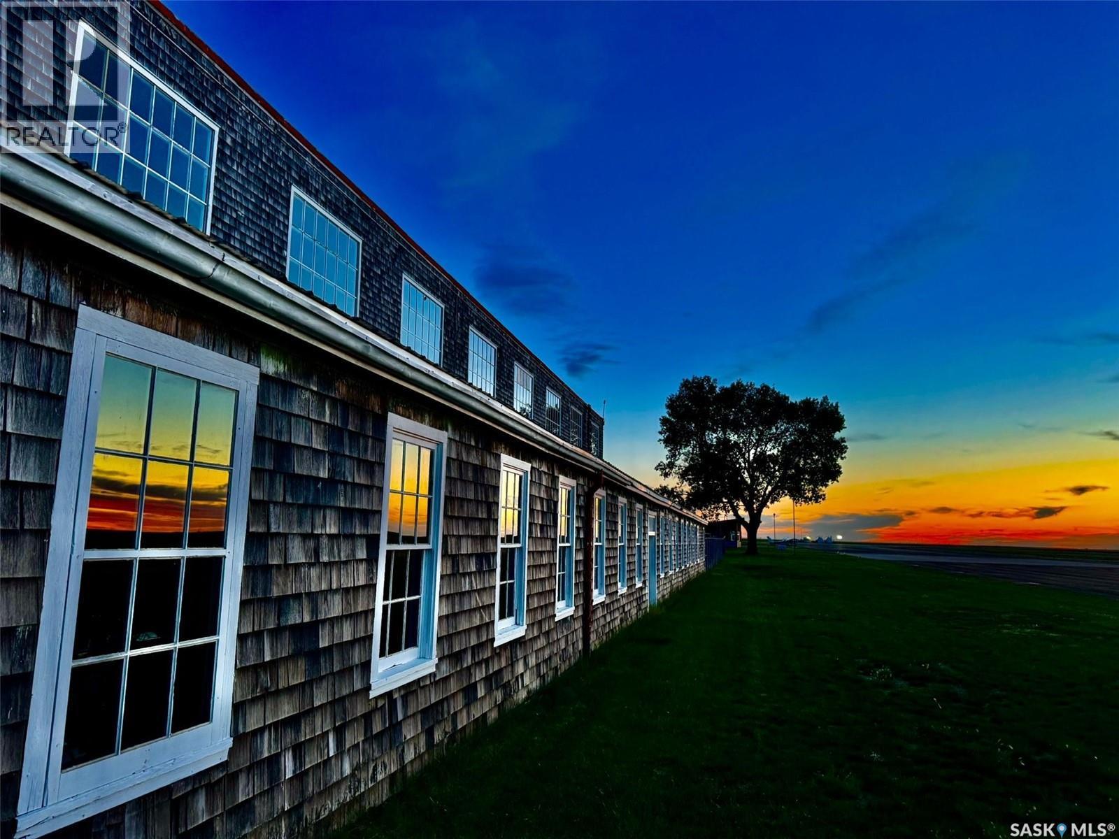 Hanger #1, Swift Current Rm No. 137, SK