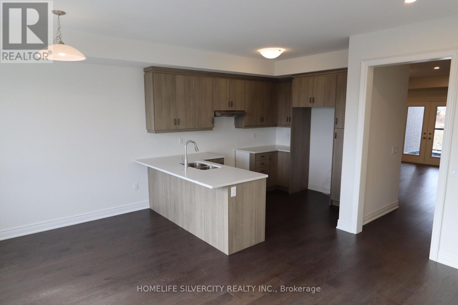 142 Falby Rd Road, Brampton, ON - Indoor Photo Showing Kitchen With Double Sink