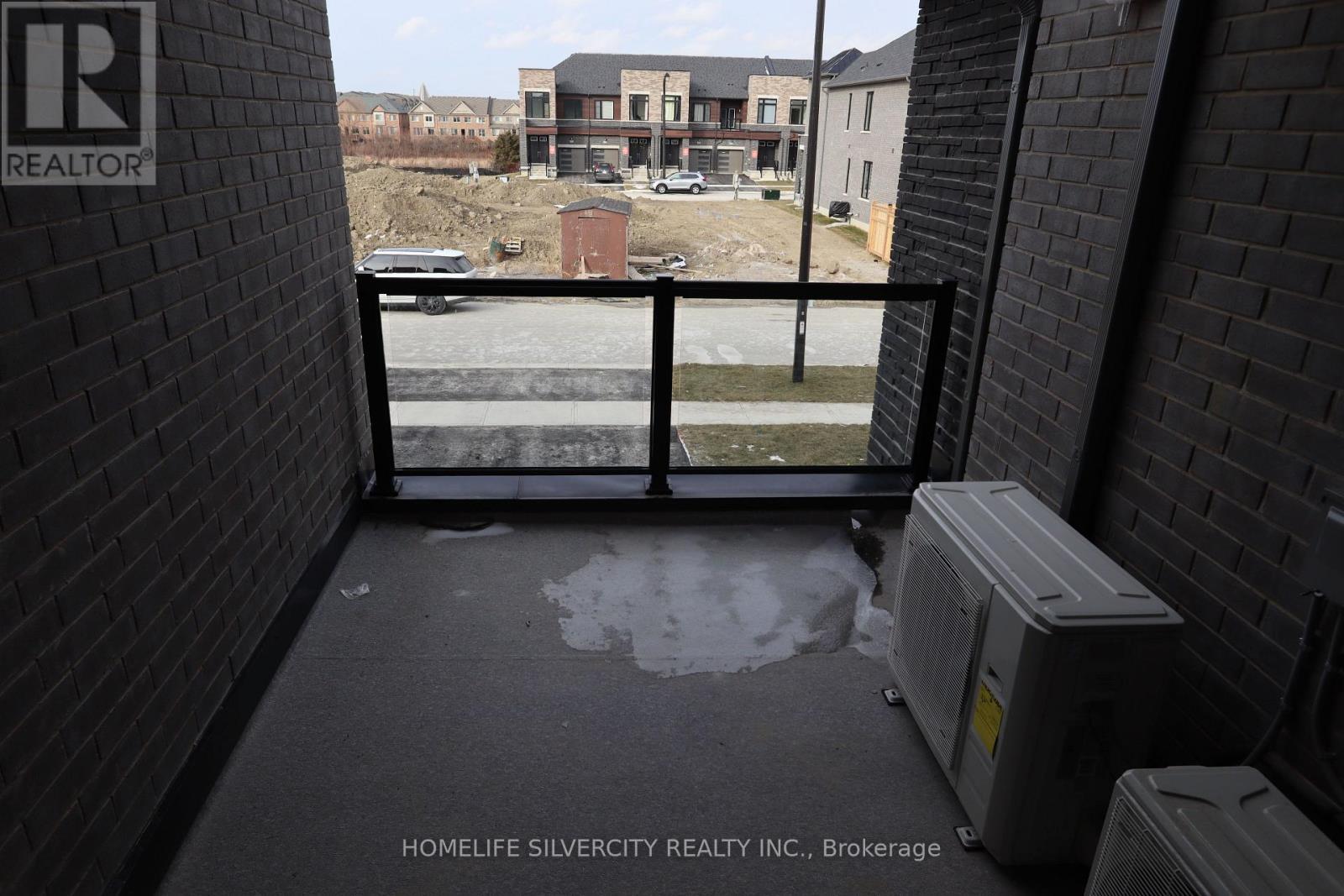 142 Falby Rd Road, Brampton, ON - Outdoor