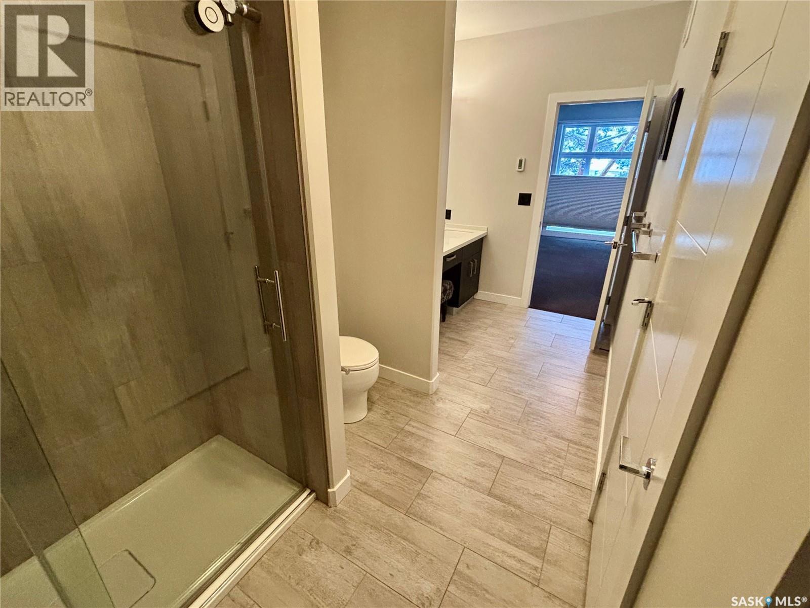 204 1010 Main Street E, Saskatoon, SK - Indoor