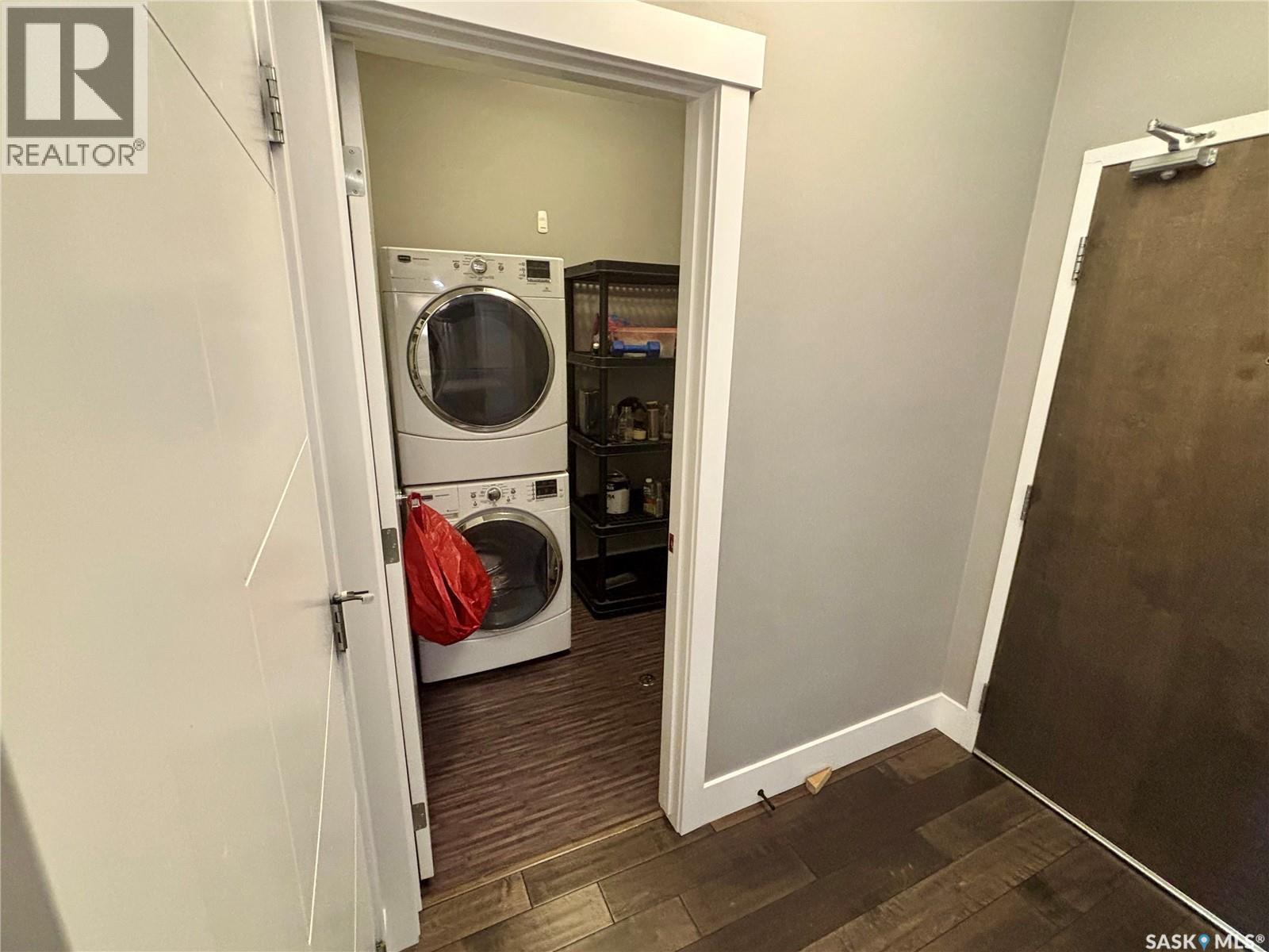 204 1010 Main Street E, Saskatoon, SK - Indoor Photo Showing Laundry Room