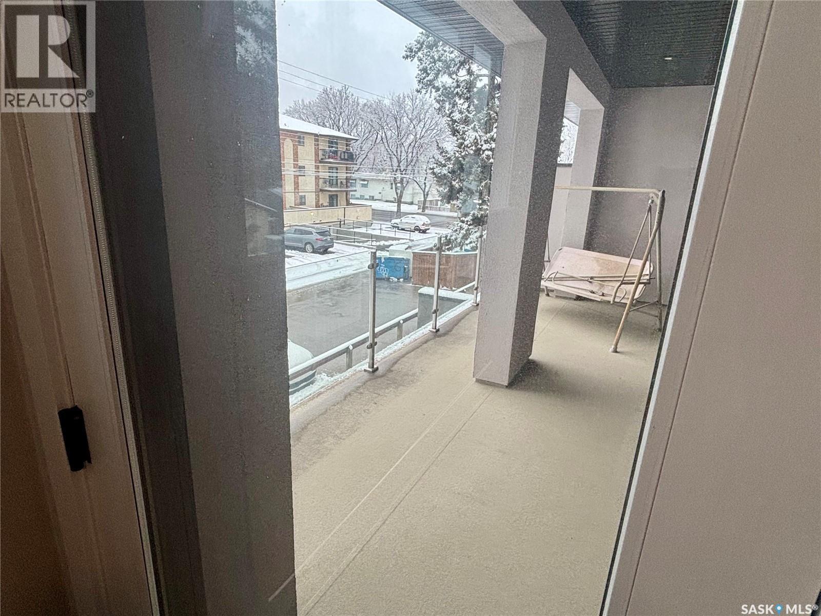 204 1010 Main Street E, Saskatoon, SK - With Balcony