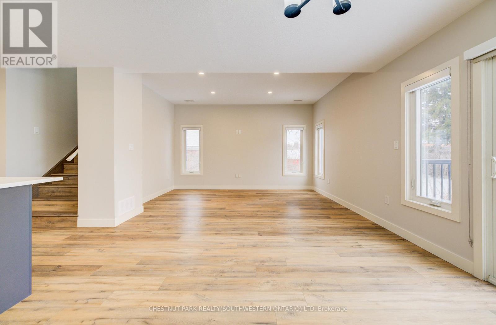 A - 33 Second Avenue, Kitchener, ON - Indoor Photo Showing Other Room