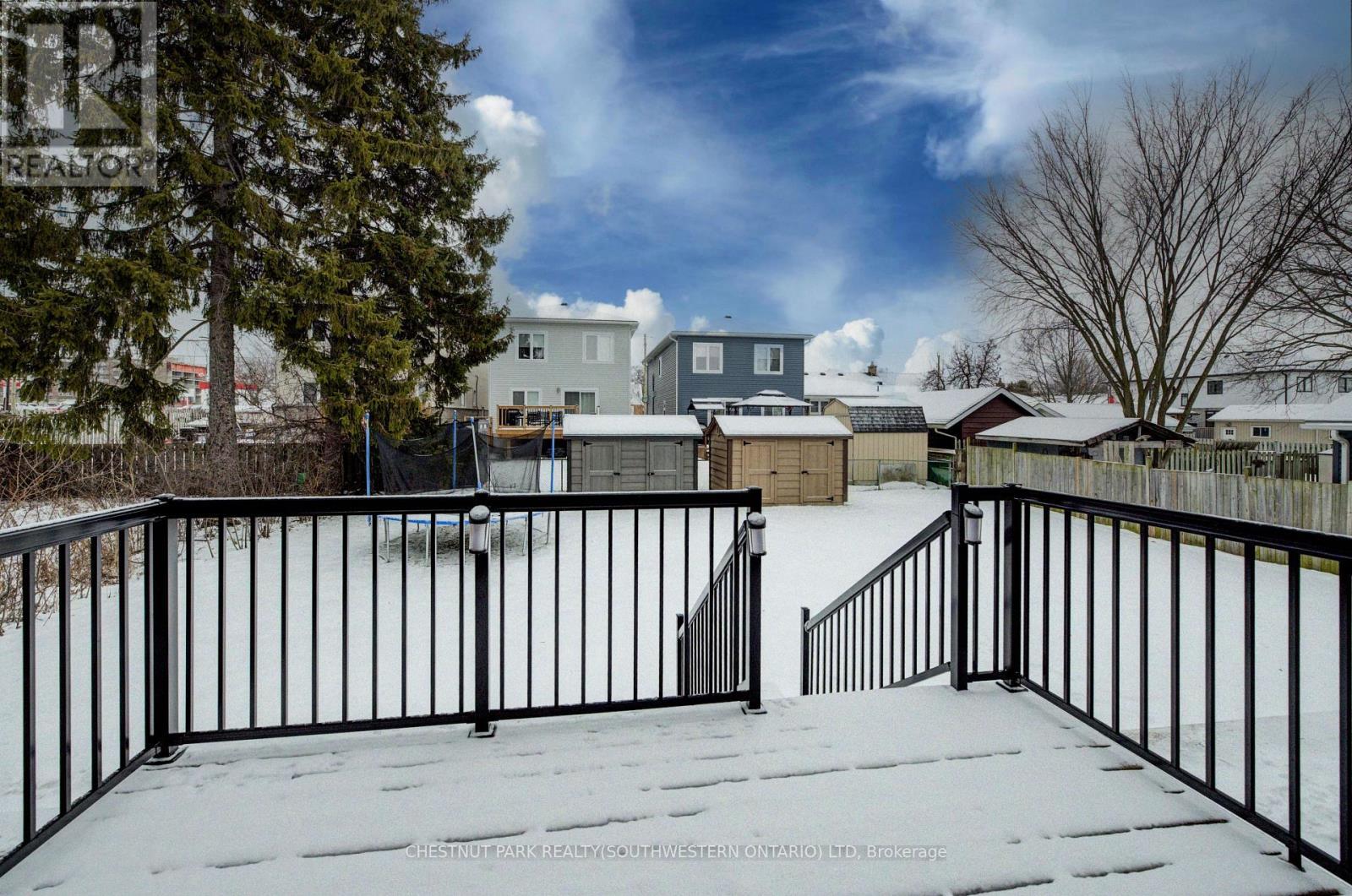 A - 33 Second Avenue, Kitchener, ON - Outdoor