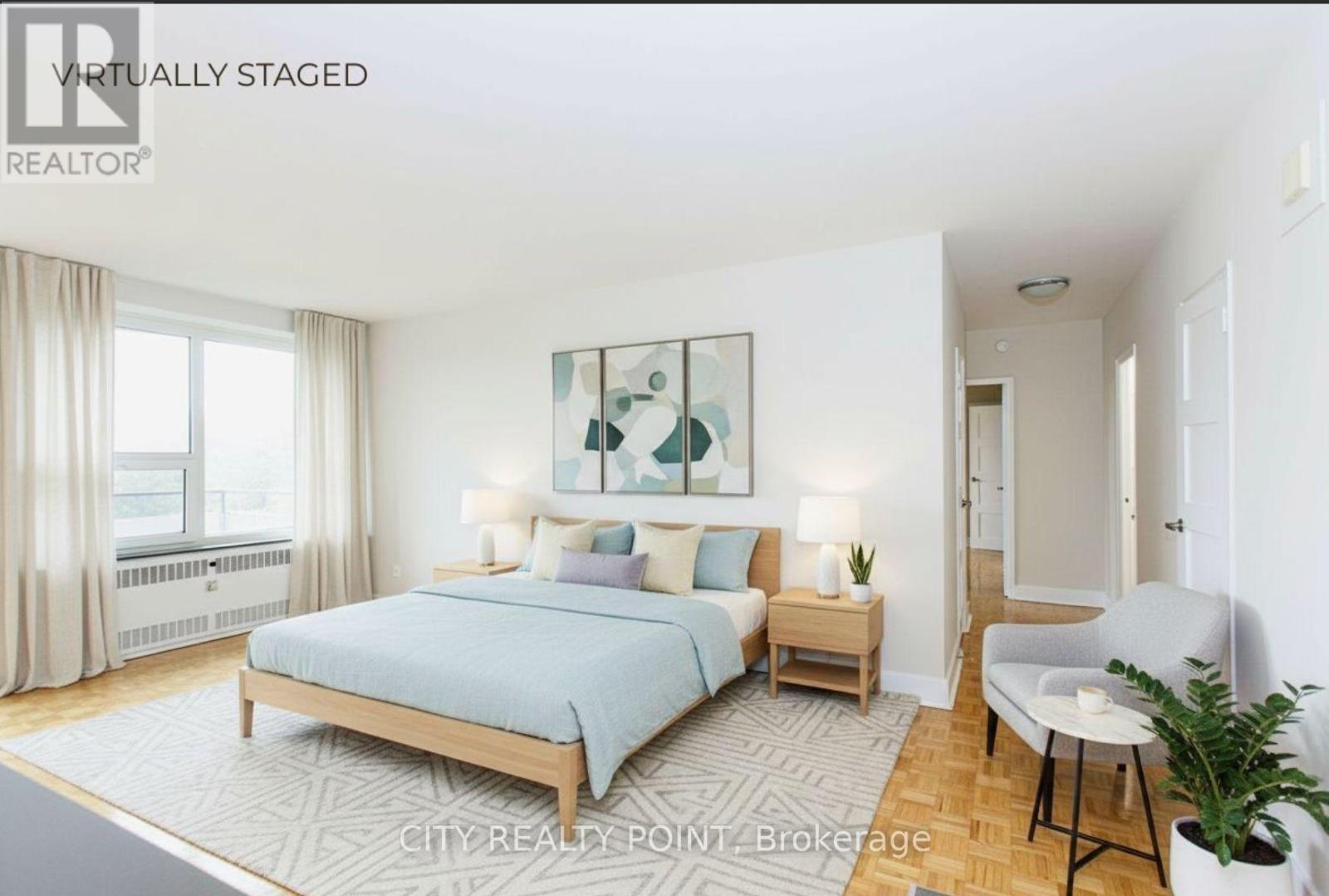 201 - 10 Shallmar Boulevard, Toronto, ON - Indoor Photo Showing Bedroom