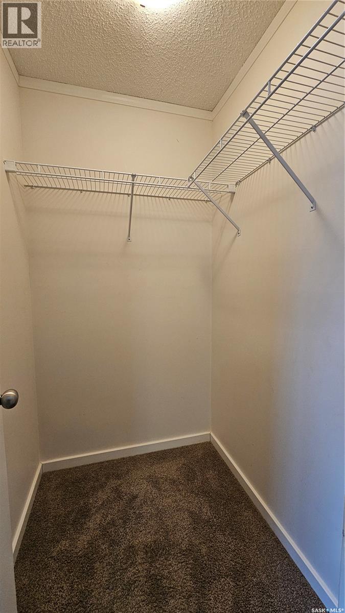 30 235 Rosewood Boulevard E, Saskatoon, SK - Indoor With Storage