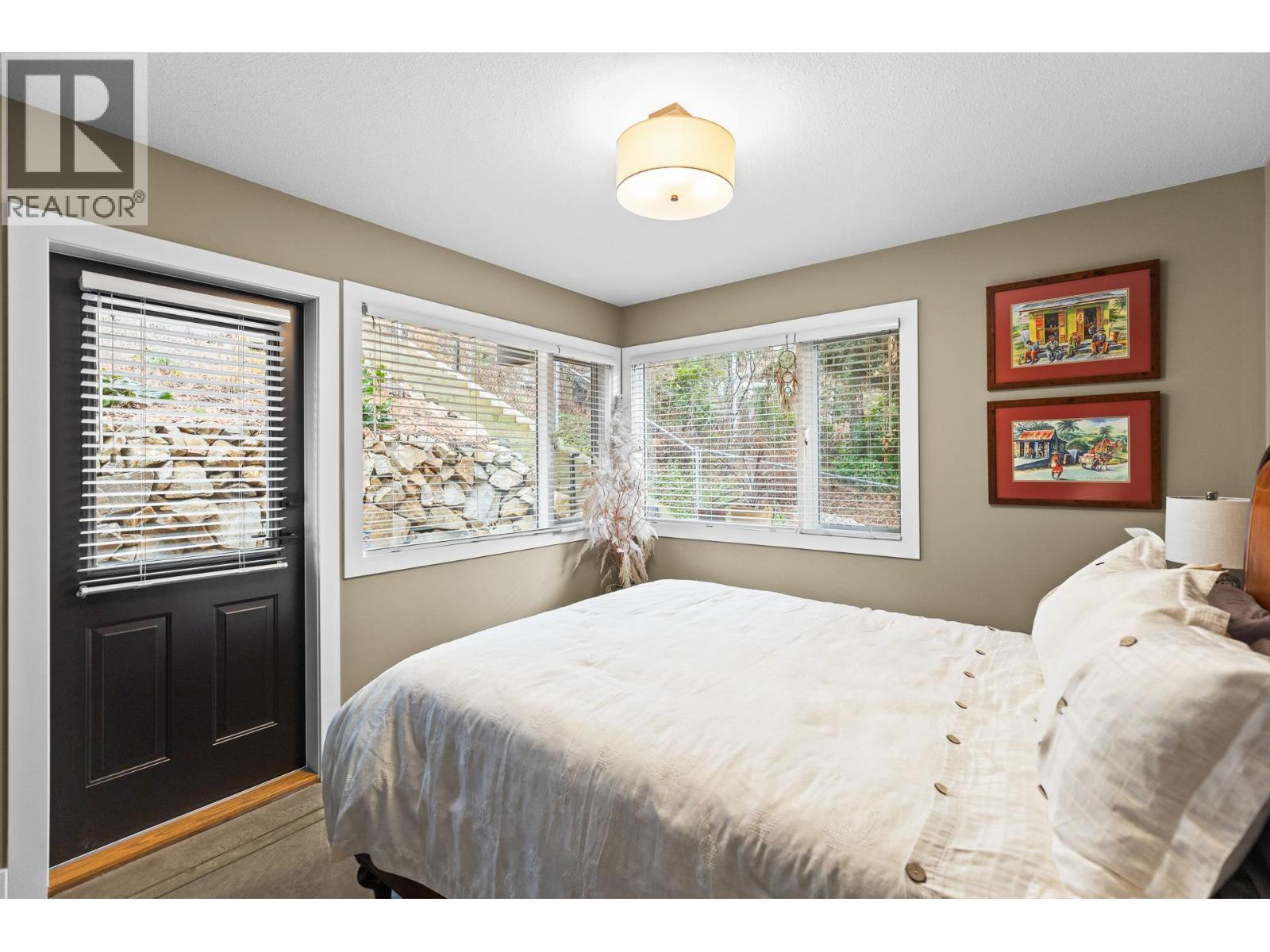 9900 Eastside Road Unit# 3, Vernon, BC - Indoor Photo Showing Bedroom