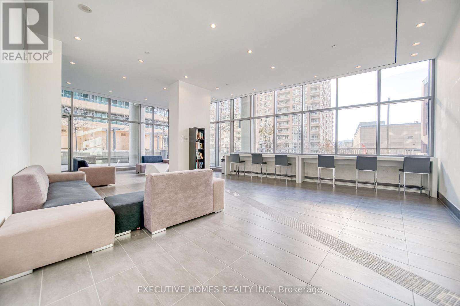 706 - 150 East Liberty Street, Toronto, ON - Indoor